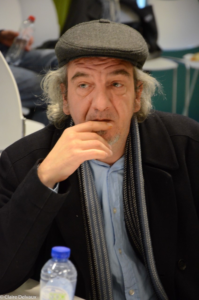 Portrait de Joachim Defgnée sur scène